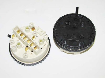 ДАТЧИК УРОВНЯ